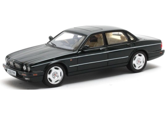 1/43 JAGUAR XJR X300 1994 1997