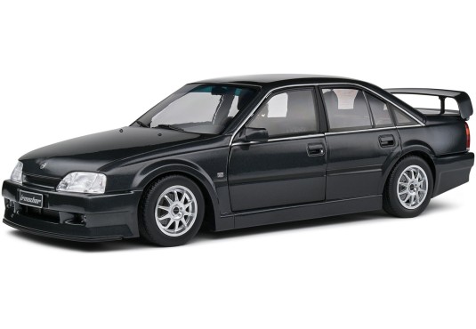 1/18 OPEL Omega Evo 500 1990