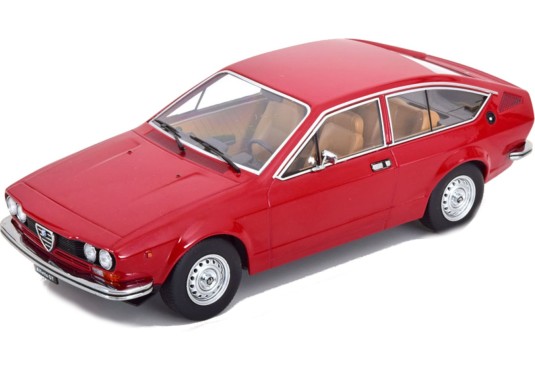 1/18 ALFA ROMEO Alfetta GT...