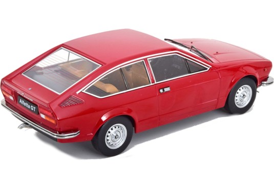 1/18 ALFA ROMEO Alfetta GT 1.6L 1976