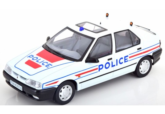 1/18 RENAULT 19 Police 1996