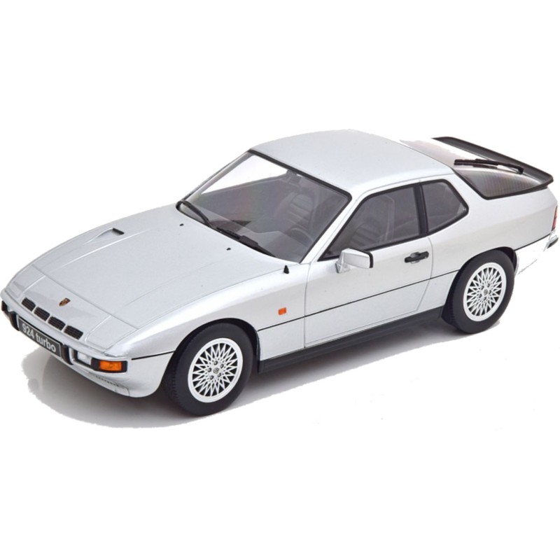 1/18 PORSCHE 924 Turbo 1986