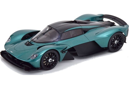 1/18 ASTON MARTIN Valkyrie...