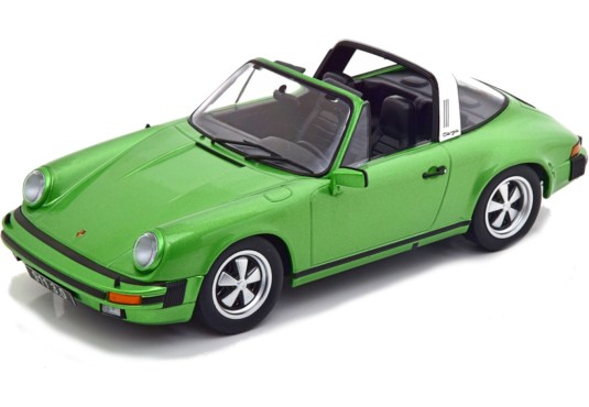 1/18 PORSCHE 911 SC Targa 1977