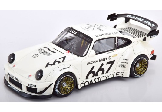 1/18 PORSCHE 911 RWB N°667...