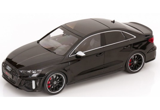 1/18 AUDI RS3 Limousine 2022