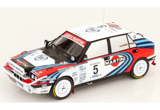 1/18 LANCIA Delta Intégrale...