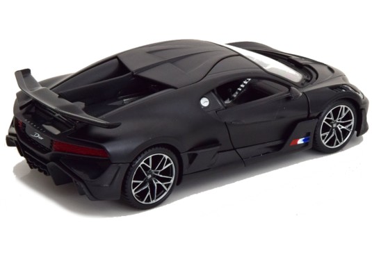 1/24 BUGATTI Divo 2018