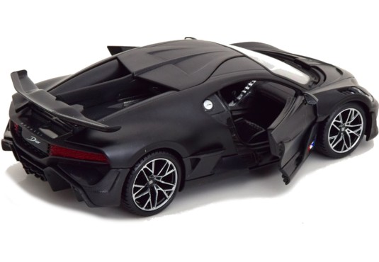 1/24 BUGATTI Divo 2018