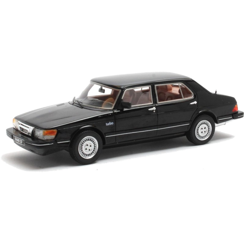 1/43 SAAB 900 CD 1981 - 1984