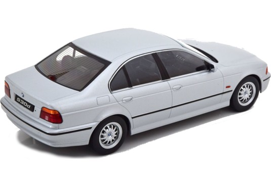 1/18 BMW 530 D E39 2000