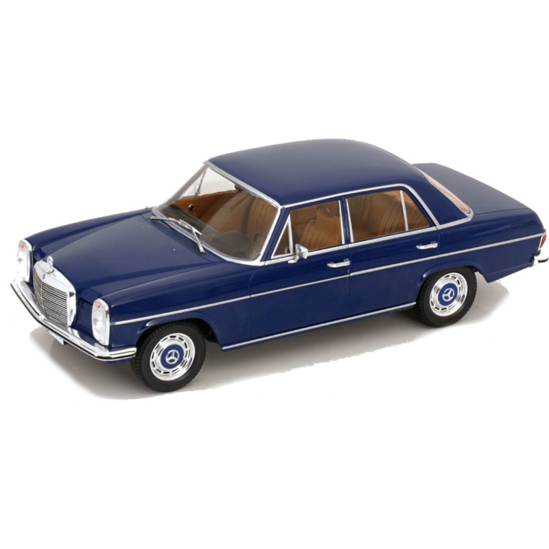 1/18 MERCEDES 200D W115 1967 - 1976