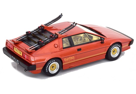 1/18 LOTUS Esprit Turbo 1981 + Ski 1981