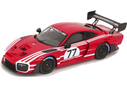 1/18 PORSCHE 935 / 19 N°77...