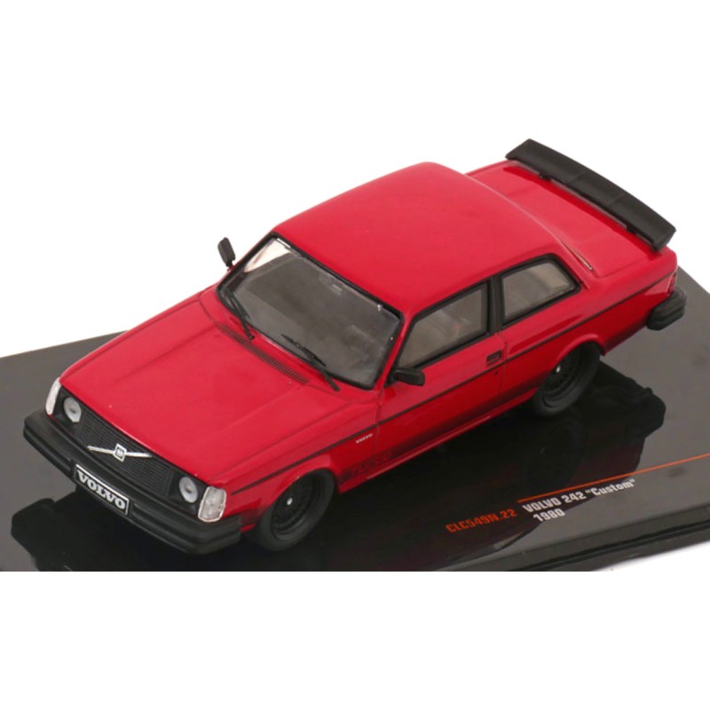 1/43 VOLVO 242 1980