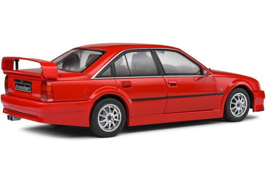 1/18 OPEL Omega 3000 24V 1990