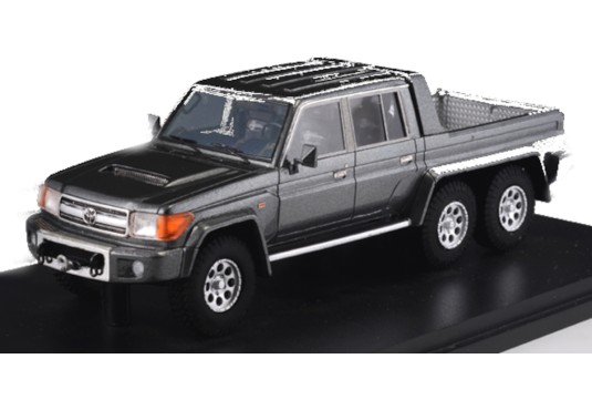 1/43 TOYOTA Landcruiser...
