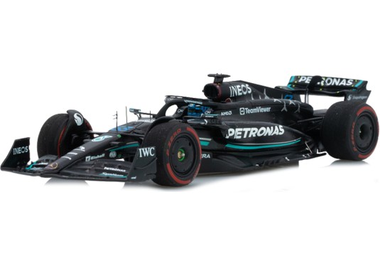 1/43 MERCEDES AMG Petronas...