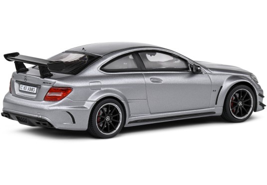 1/43 MERCEDES C63 AMG 2011