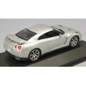1/43 NISSAN GT-R R35 2008