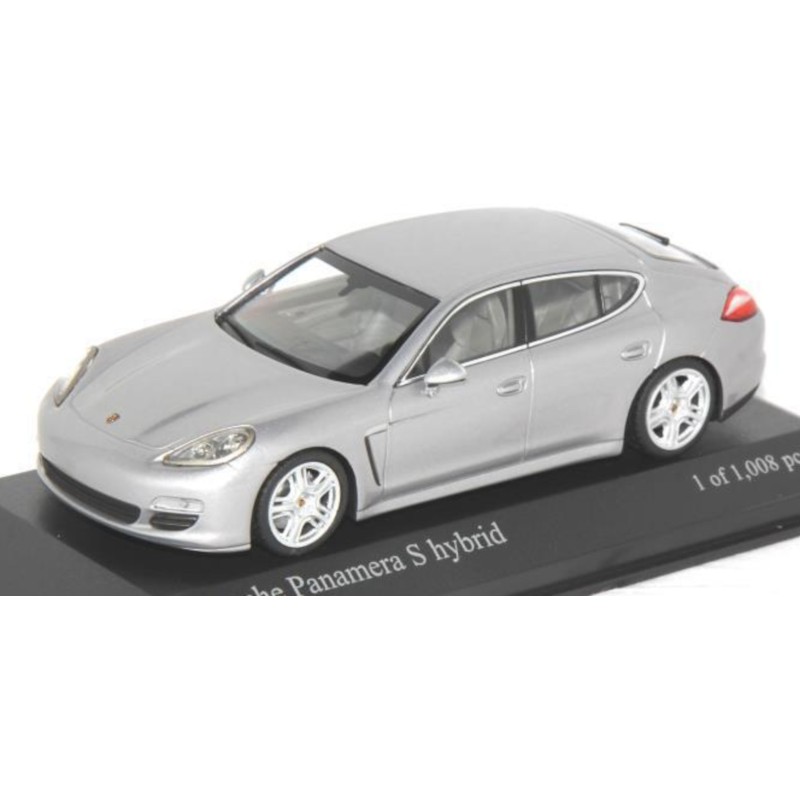 1/43 PORSCHE Panamera S Hybrid 2011