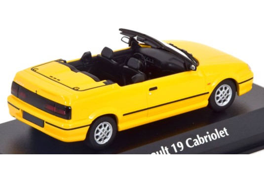 1/43 RENAULT 19 Cabriolet 1991