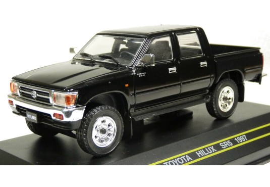 1/43 TOYOTA Hilux SR5 1997