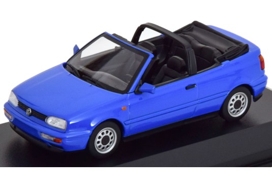 1/43 VOLKSWAGEN Golf 3...