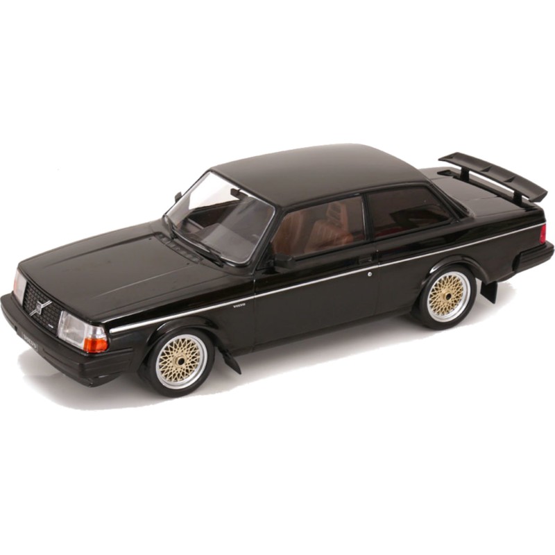 1/18 VOLVO 240 Turbo 1983