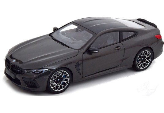1/18 BMW M8 2020