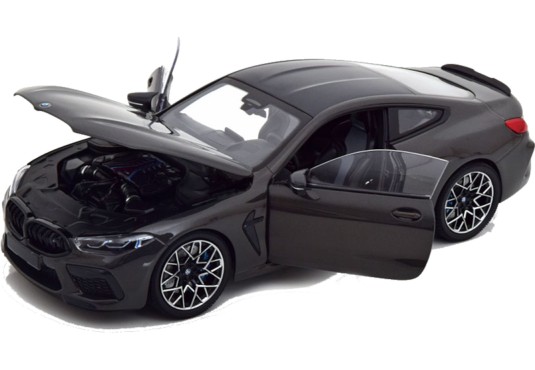 1/18 BMW M8 2020