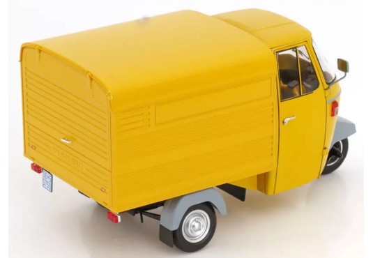 1/18 PIAGGIO Ape P501 1979