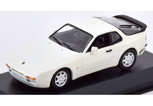 1/43 PORSCHE 944 S2 1989