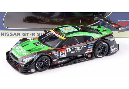 1/18 NISSAN GT-R D'STATION...