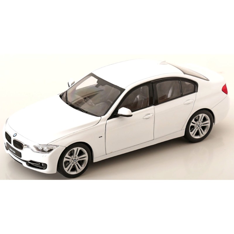 1/18 BMW 335i E90 2006