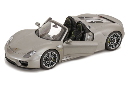 1/18 PORSCHE 918 Spyder 2012