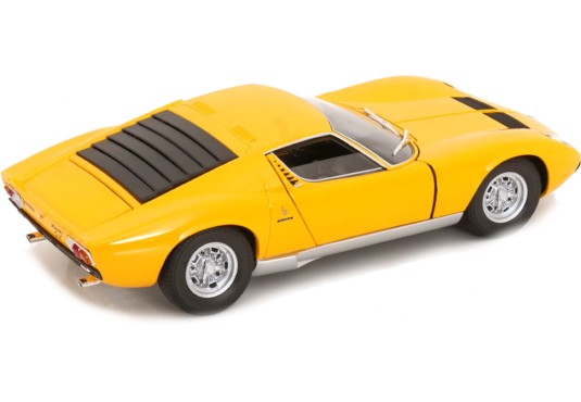 1/18 LAMBORGHINI Miura SV 1971