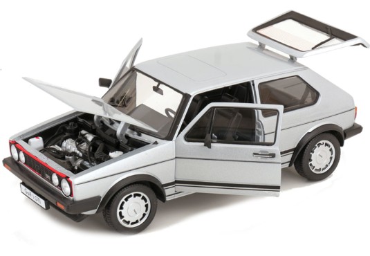 1/18 VOLKSWAGEN Golf 1 GTI 1982