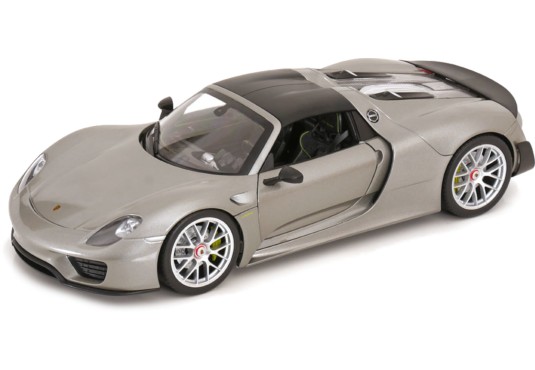1/18 PORSCHE 918 Spyder...
