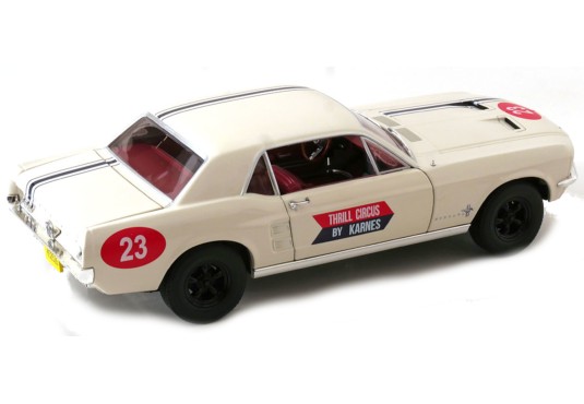 1/18 FORD Mustang Coupé " Thrill Circus By Karnes " 1967