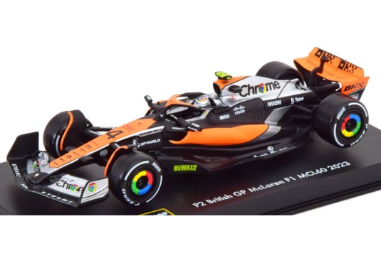 1/43 MC LAREN MCL60 N°4...