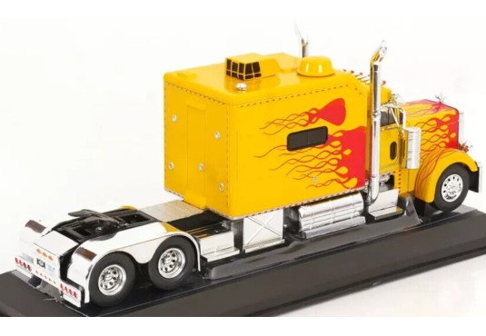 1/43 PETERBILT 379 2002