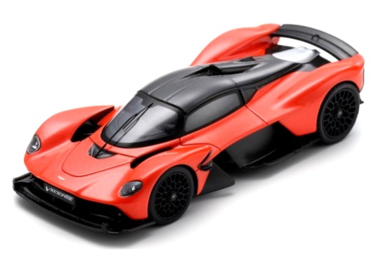 1/43 ASTON MARTIN Valkyrie...