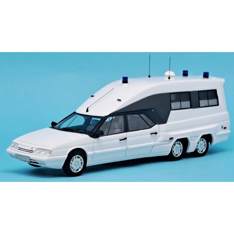 1/43 CITROEN XM Tissier 1007 Blanc + Décalques Ambulance