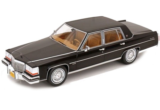 1/18 CADILLAC Fleetwood...