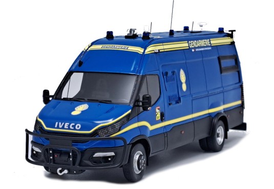1/43 IVECO Daily PC...