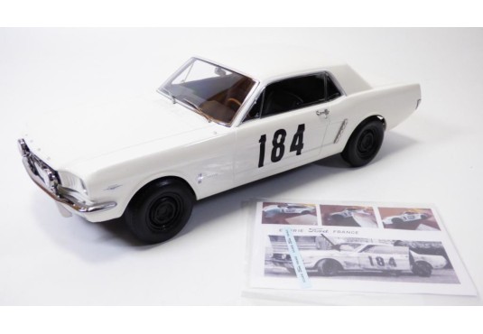 1/18 FORD Mustang N°184 Film Un Homme et une Femme 1966