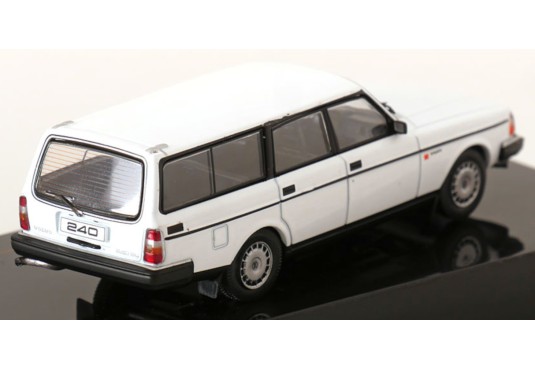 1/43 VOLVO 240 GL Break 1990