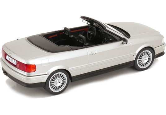 1/18 AUDI 80 Cabriolet 1991