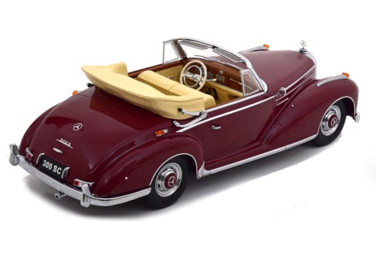 1/18 MERCEDES 300 SC Cabriolet 1957